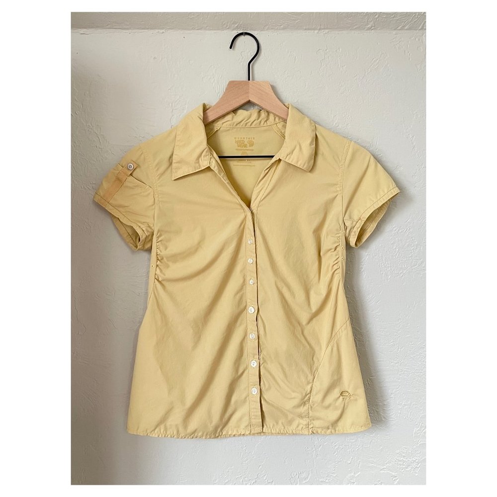 Mountain Hardwear Short Sleeve Button Up Hiking Shirt, Yellow